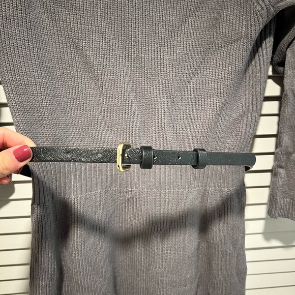 Long grey knit dress with a black belt from the limited. - Picture 4 of 6